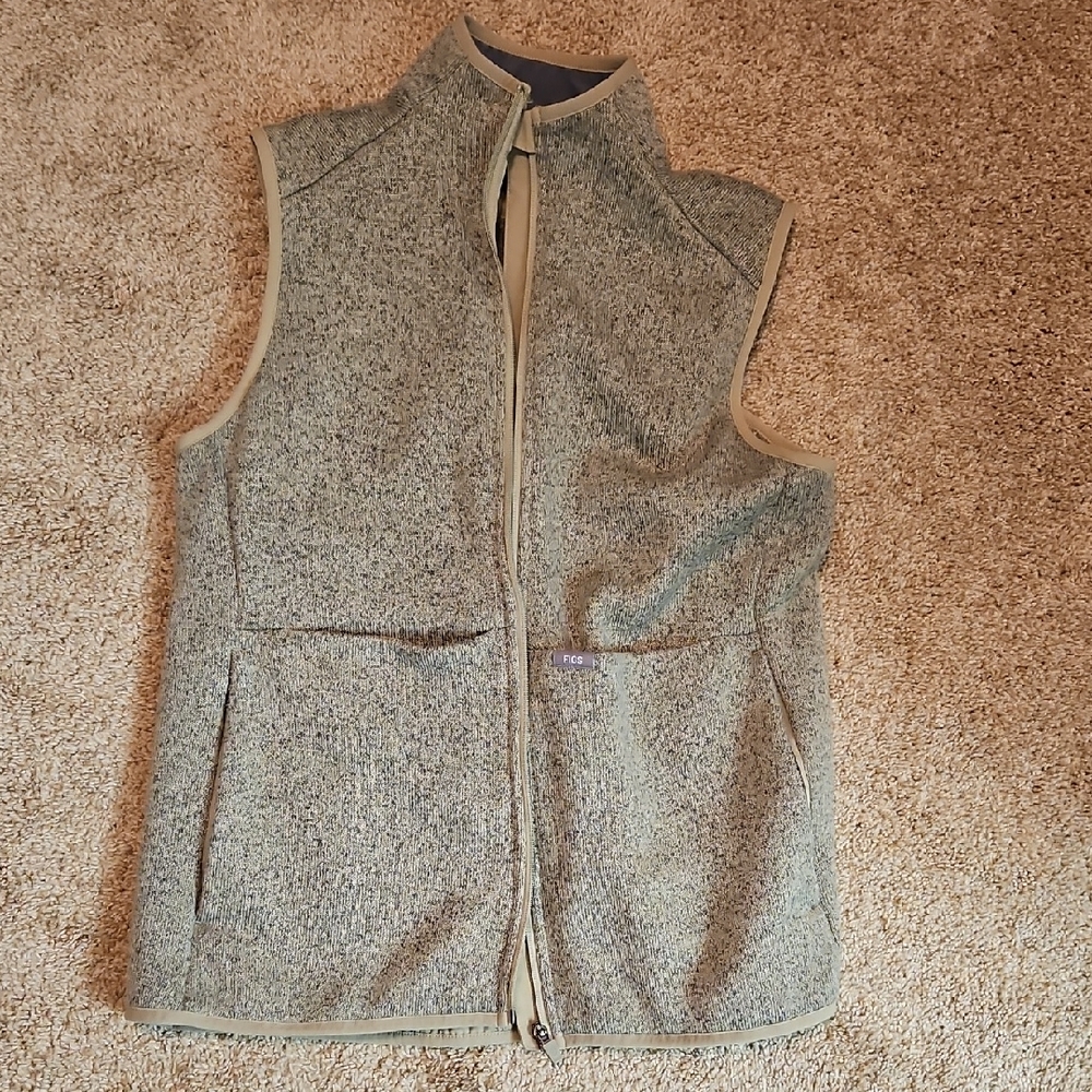 Figs Vest